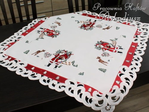 Serweta świąteczna haftowana "mikołaj" 85x85