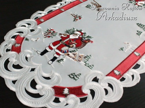 Bieżnik świąteczny haftowany "Mikołaj"