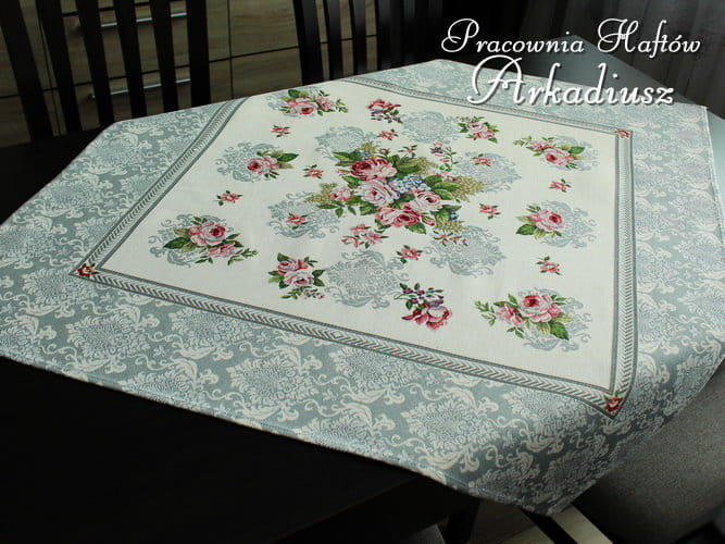 Serweta gobelinowa 98x98 "Róża szara"
