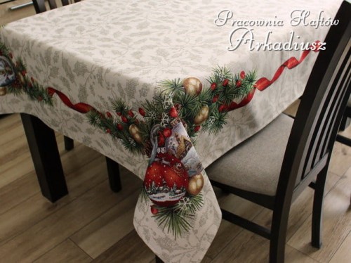 Świąteczne obrusy gobelinowe