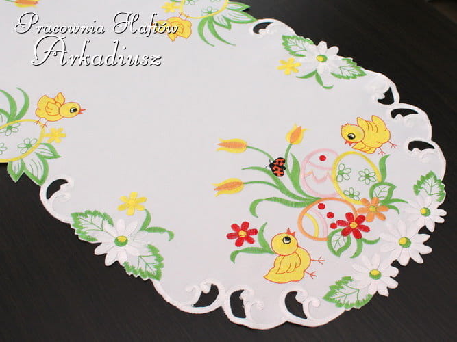 Bieżniki wielkanocne "pisklęta na białym"