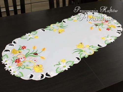 Bieżnik wielkanocny "pisklęta na białym" 40x85