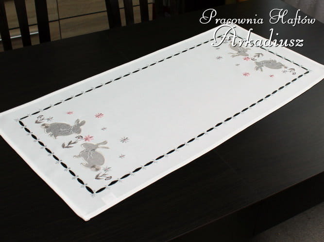 Bieżnik wielkanocny "szare zajączki" 40x90