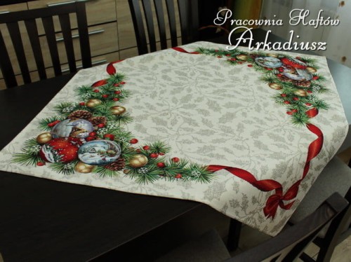 Gobelinowa serweta świąteczna 98x98 "stroik"