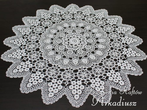 Koronka z Koniakowa Ø 75 biała