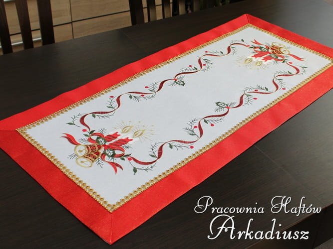 Bieżnik świąteczny "świece z cyrkoniami"  40x90