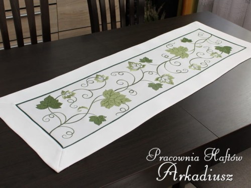Bieżnik haftowany "zielone liście" 40x90