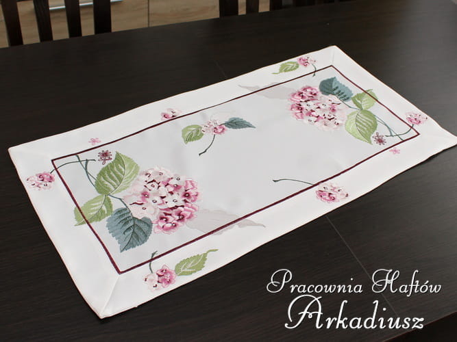 Bieżnik haftowany "Hortensje" 35x70