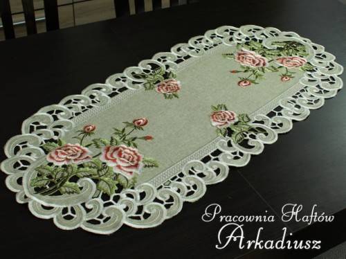 Bieżnik haftowany "róże" 40x85