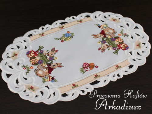 Serweta wielkanocna "zajączki z konewką" 30x45