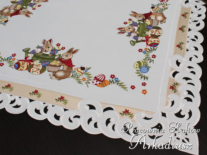 Serweta wielkanocna "zajączki z konewką"