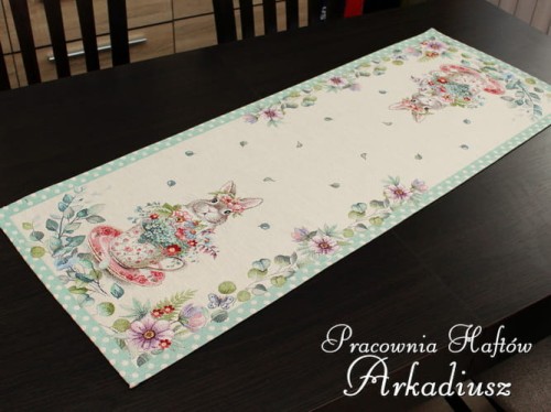 Gobelinowy bieżnik wielkanocny 38x100 "seledynowe kropki"