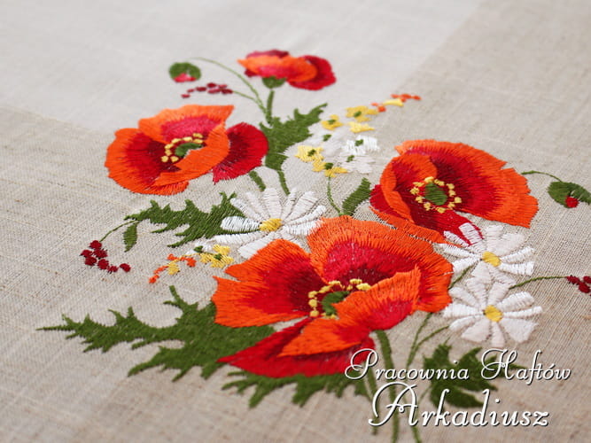 Serwety haftowane "maki na lnie"