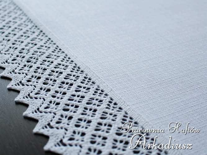 Kwadratowe obrusy "Koronka Len" białe