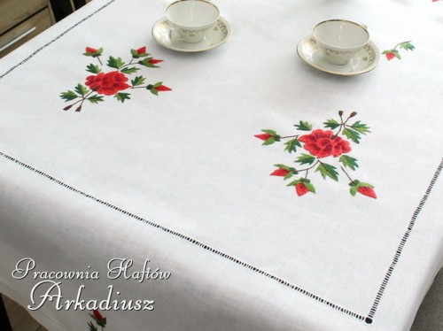 Obrus "Czerwona róża" haft ręczny