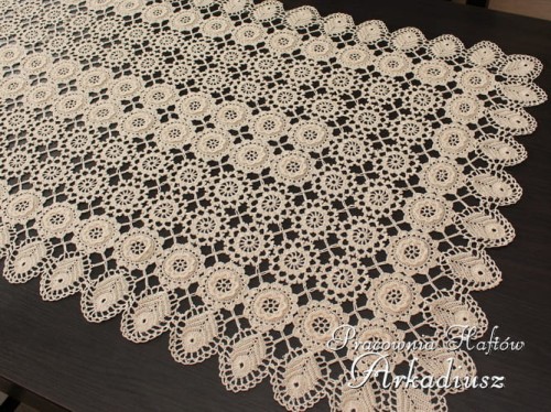 Koronka koniakowska bieżnik 60x120 beżowy