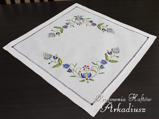 Serweta z haftem kaszubskim 50x50