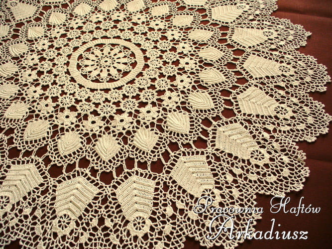 Koronka koniakowska Ø 85 beżowa