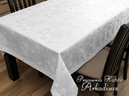 Obrusy świąteczne "Srebrne gwiazdy" - prostokąt