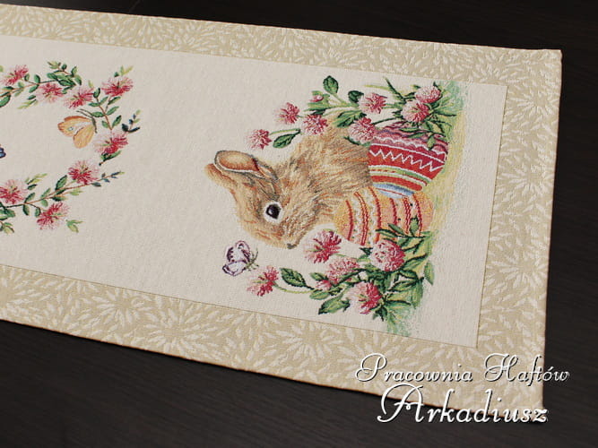 Bieżnik wielkanocny gobelinowy "Beżowy zając"