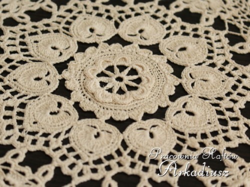 Komplet serwet koniakowskich beż 1+6