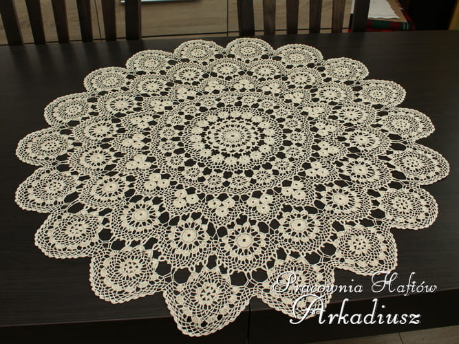 Serweta koniakowska Ø 80 beżowa