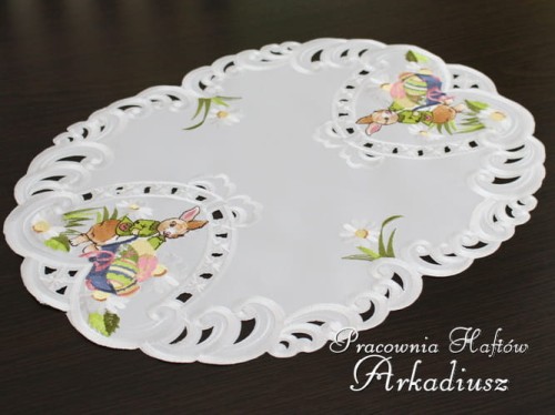 Serweta wielkanocna 35x45 "Zając w ogrodzie"
