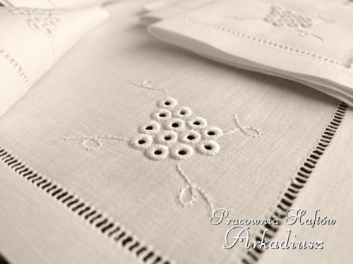 komplet serwet lnianych w kolorze ekri