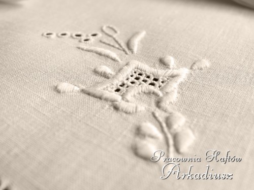 Serwetki lniane z ręcznym haftem komplet 6 szt. ekri