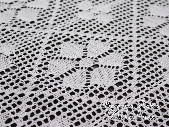 Serweta koronkowa z maszynowej koronki klockowej