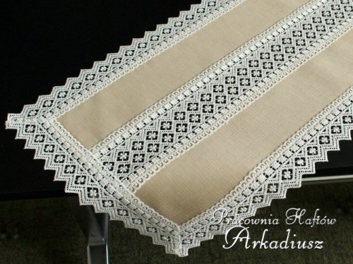 Bieżnik z gipiurą "wstawka" beżowy różne rozmiary