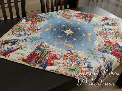 Kwadratowa serweta gobelinowa Święta Rodzina 90x90 cm ze świątecznym wzorem i złotą nicią