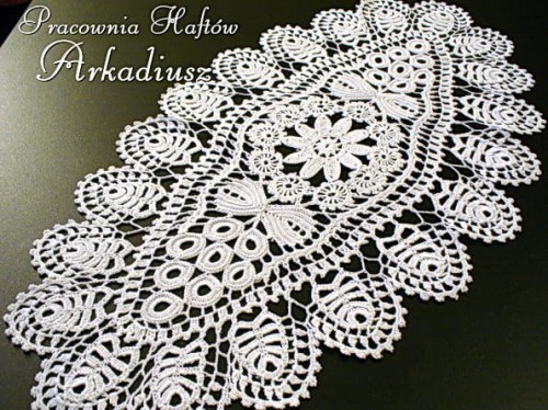 Serweta koniakowska 25x45 biała