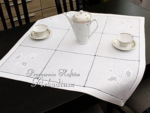 Serweta "Winogrona" haft ręczny 80x80