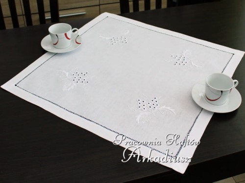 Serweta haftowana ręcznie "Winogrona" 60x60