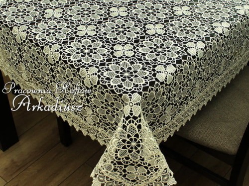 Obrus gipiurowy "Kwiaty" - ekri