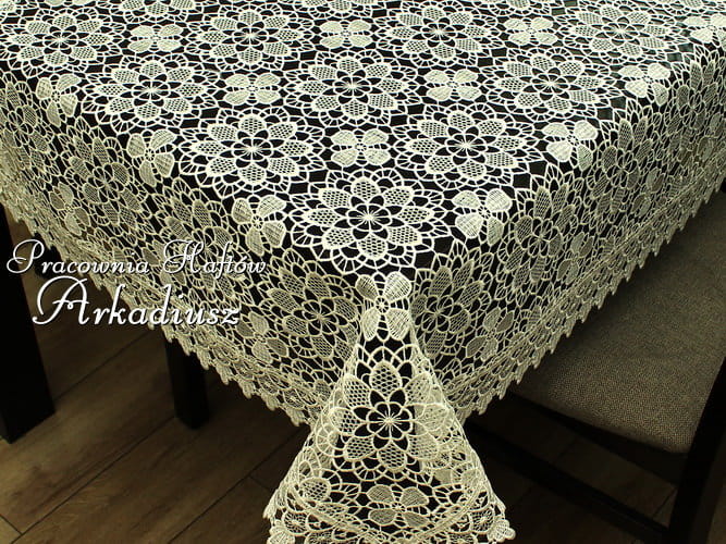 Obrus gipiurowy "Kwiaty" - ekri