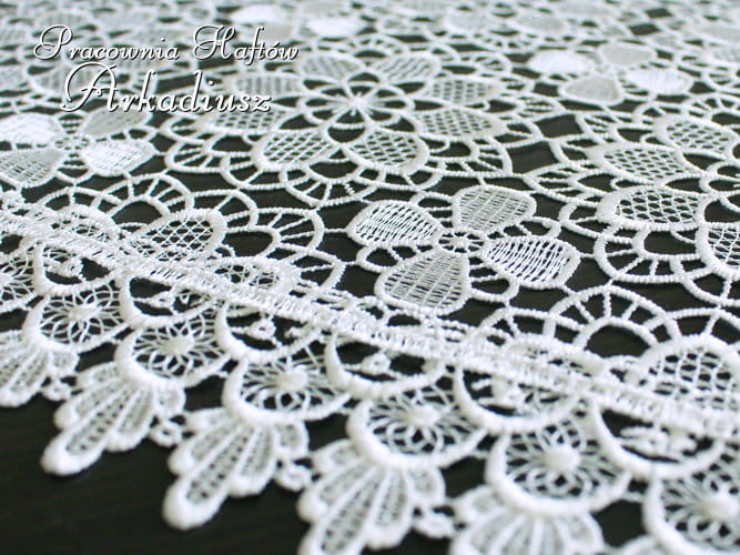 Biała gipiura "Kwiaty"