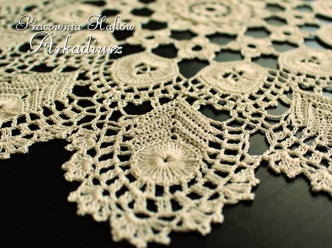 Koronka koniakowska Ø 35 beżowa