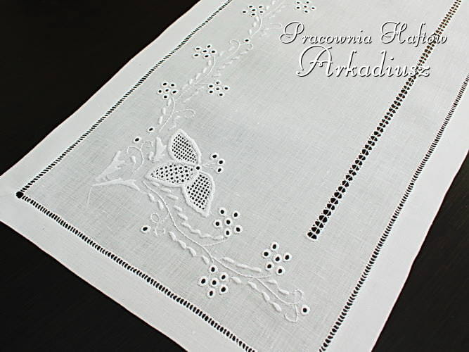 Bieżnik lniany haft ręczny