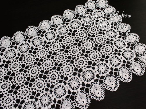 Bieżnik koniakowski biały