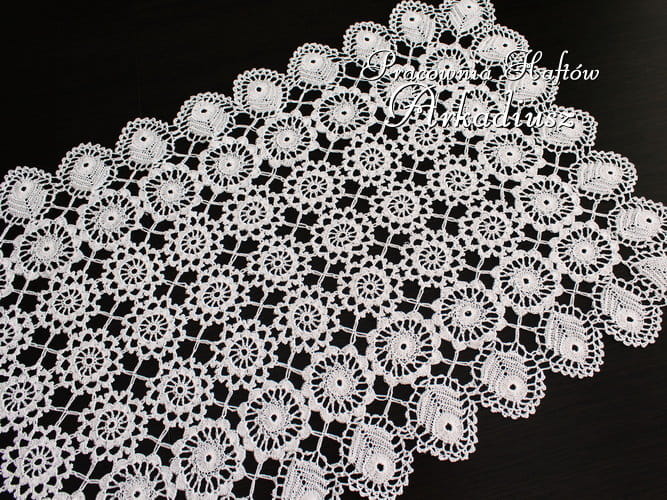 Bieżnik koniakowski biały