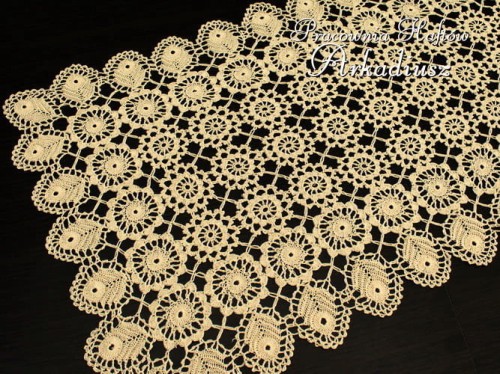 Bieżnik koniakowski beżowy