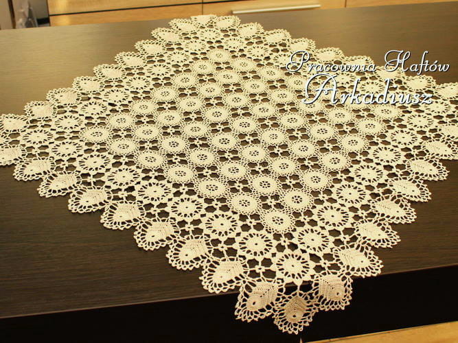 Serweta koniakowska 65x65 beż