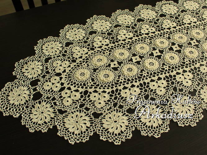 koronka koniakowska 45x100 beżowa