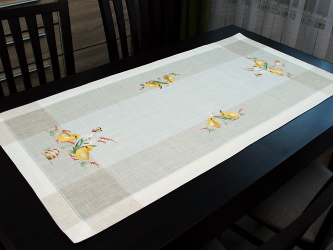Bieżnik wielkanocny "Kurczaki na lnie" 60x120