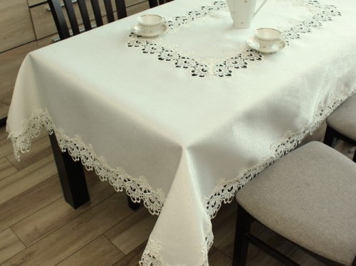 Obrus z gipiurą z kolekcji "Hania" ekri